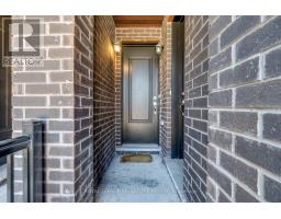 Upper - 59 Creekbank Road, Toronto, ON M6L0A4 Photo 18