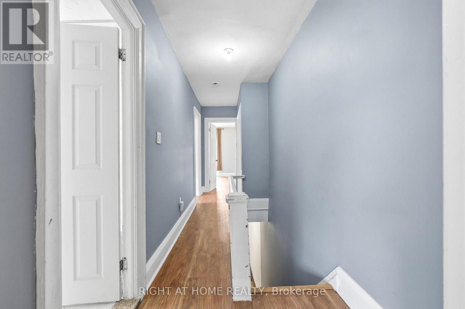 502 SALEM AVENUE N - 20
