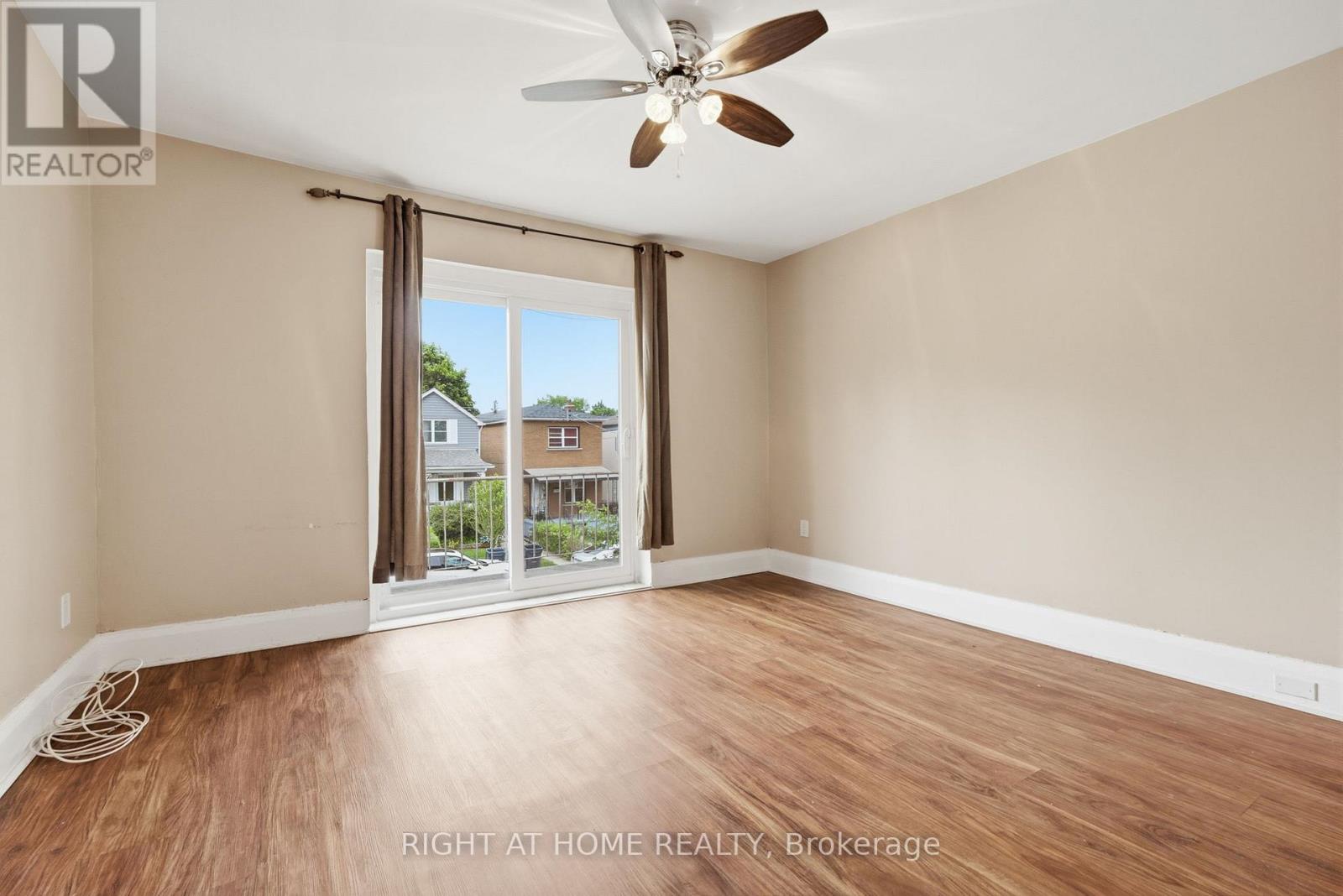 502 SALEM AVENUE N - 25