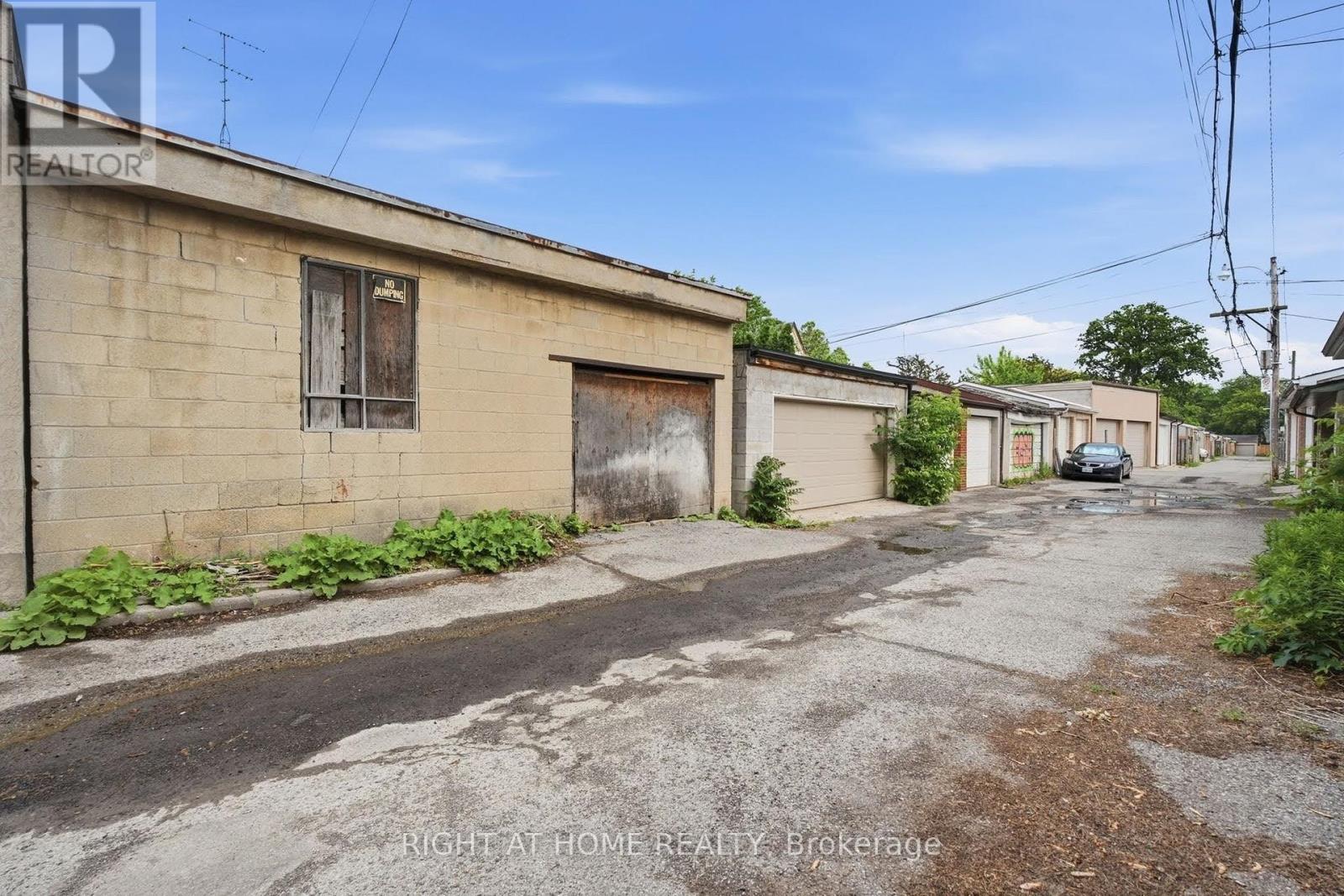 502 SALEM AVENUE N - 50