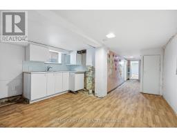 502 Salem Avenue N, Toronto, ON M6H3E1 Photo 42