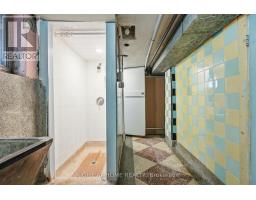 502 Salem Avenue N, Toronto, ON M6H3E1 Photo 43