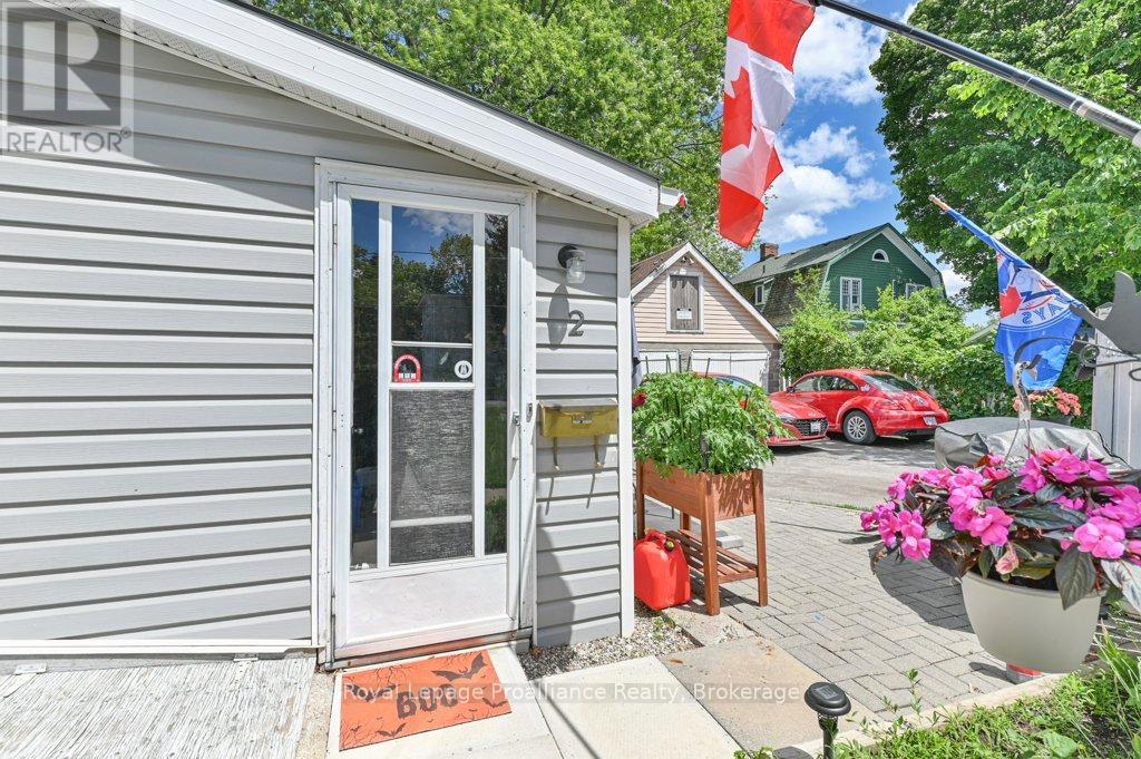 267 FOSTER AVENUE - 10