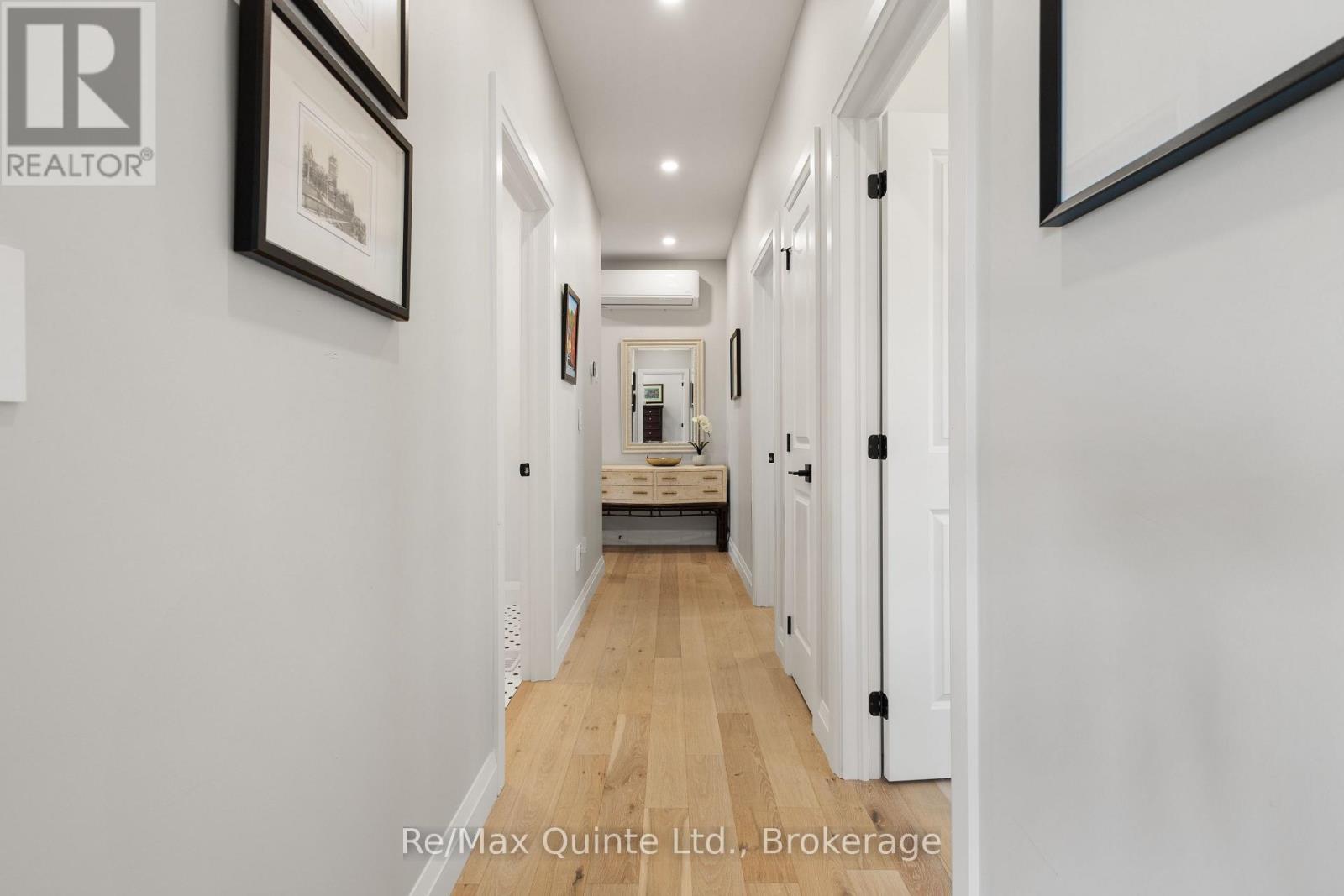 9 STONECAP COURT - 25