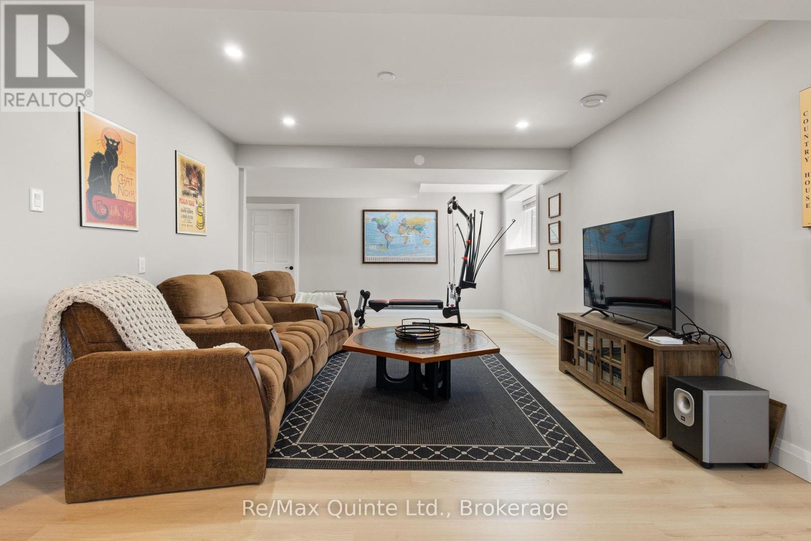 9 STONECAP COURT - 38