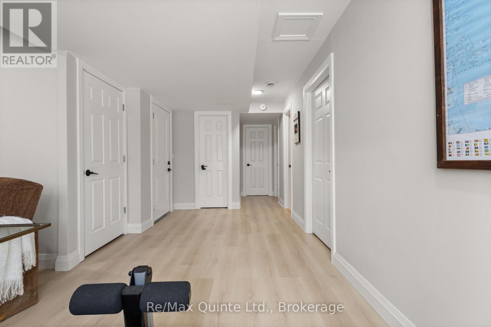 9 STONECAP COURT - 40