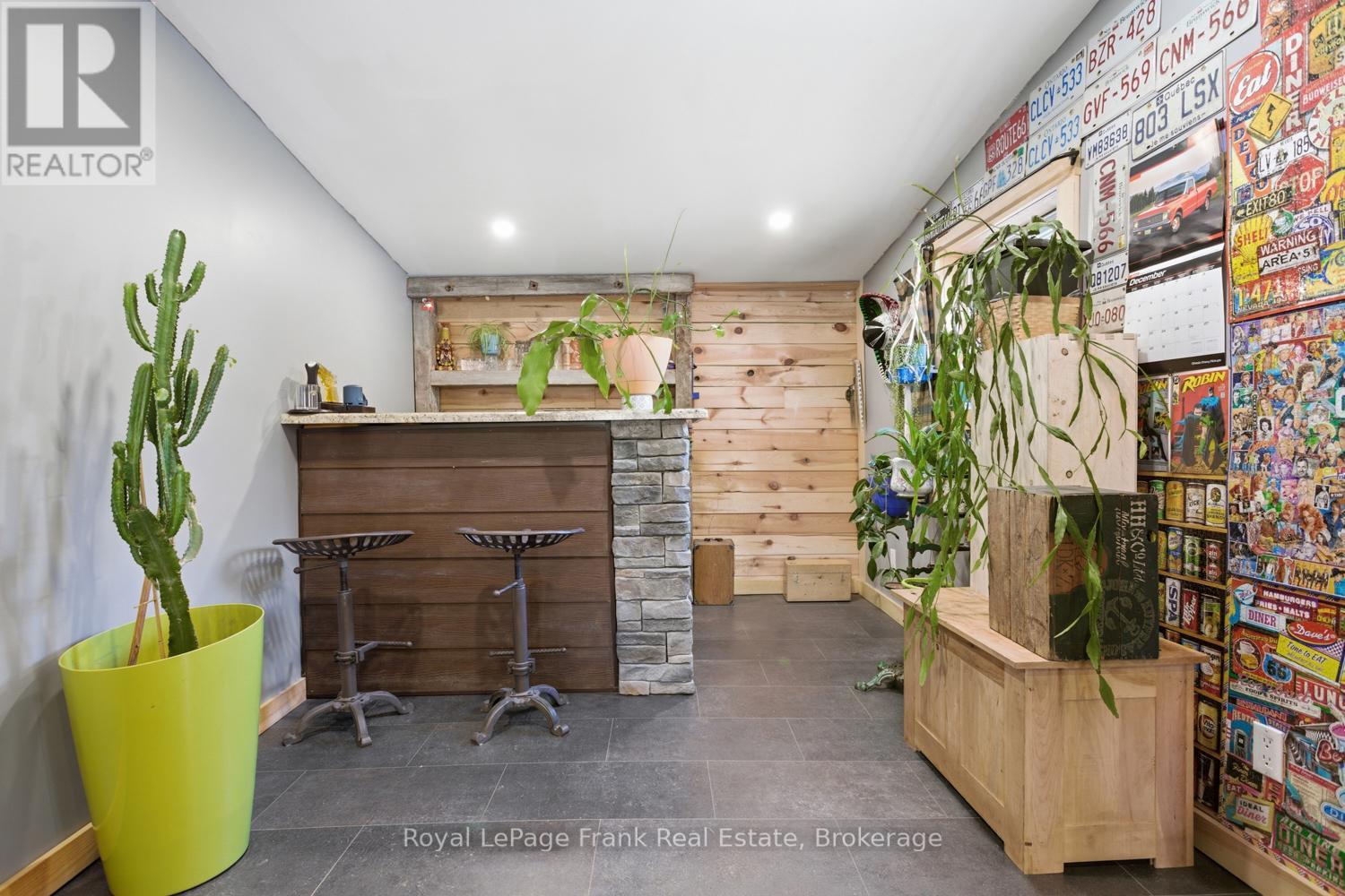 340 QUIN-MO-LAC ROAD - 12