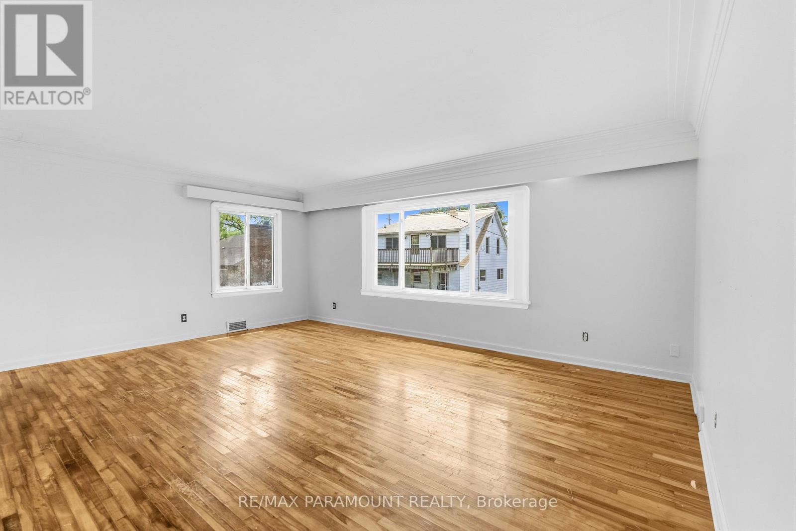 #222 224 LESPERANCE ROAD - 34