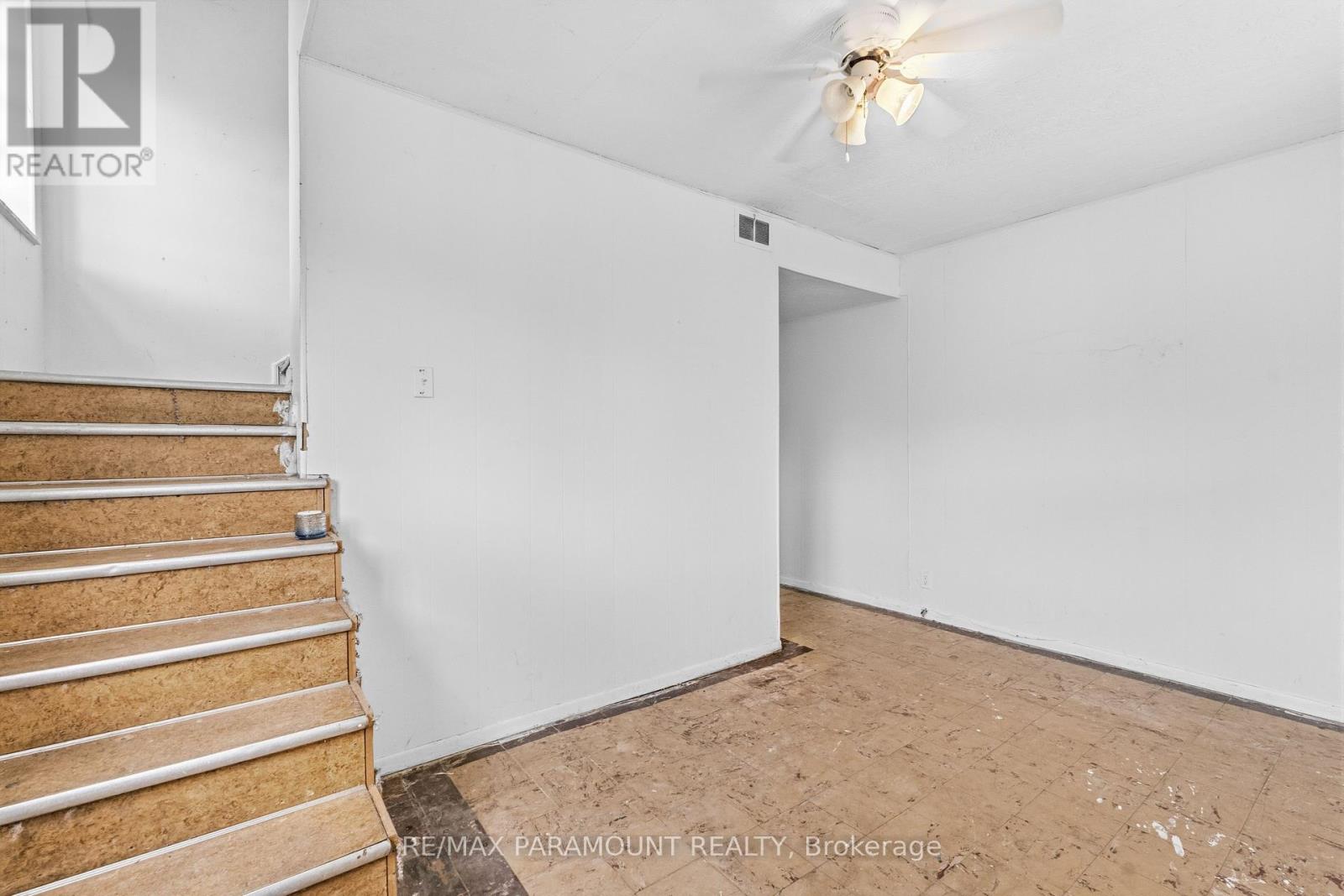 #222 224 LESPERANCE ROAD - 30
