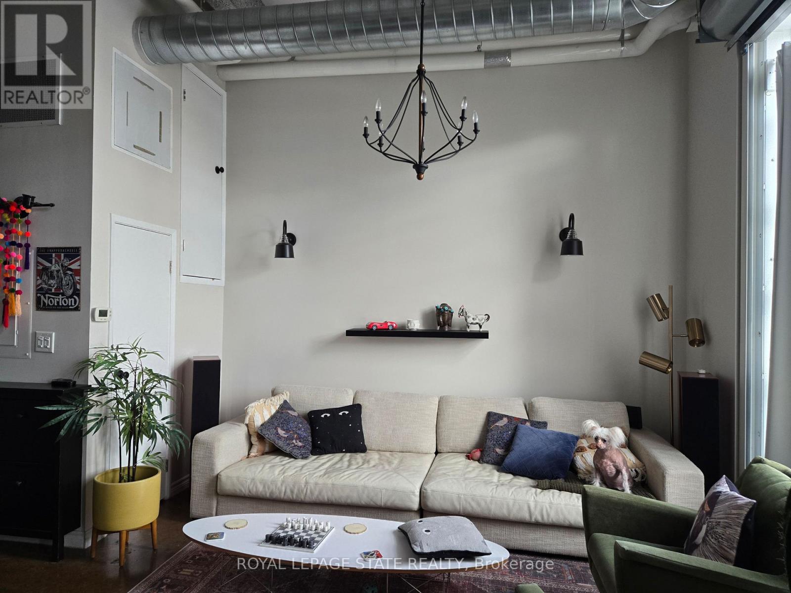 #202 11 REBECCA STREET - 5