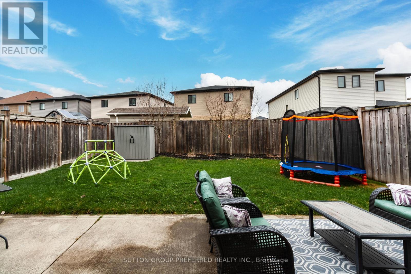 6685 NAVIN CRESCENT - 6