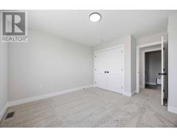 638 Ketter Way, Plympton Wyoming, ON N0N1T0 Photo 15