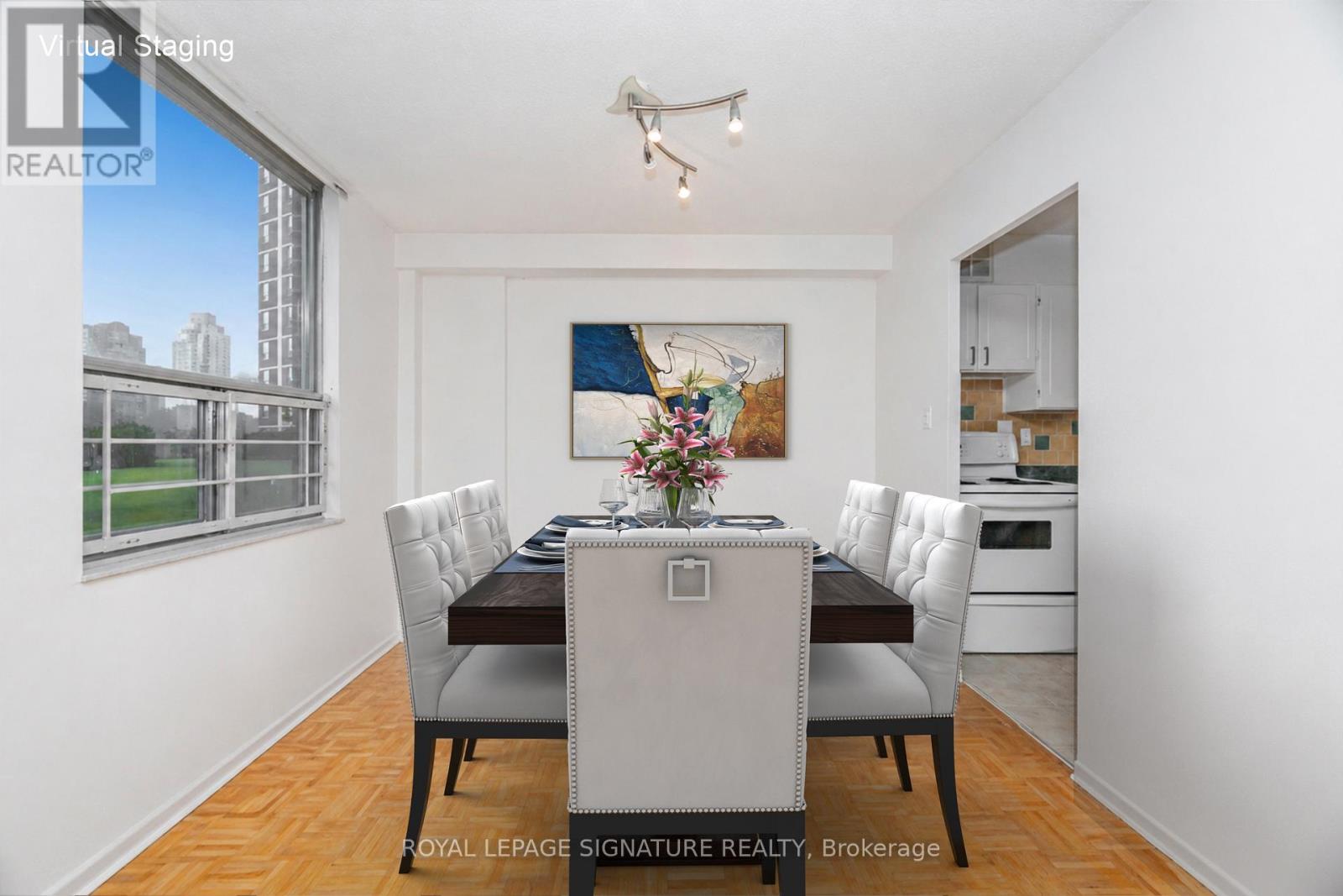 #303 10 EDGECLIFF GOLFWAY - 12