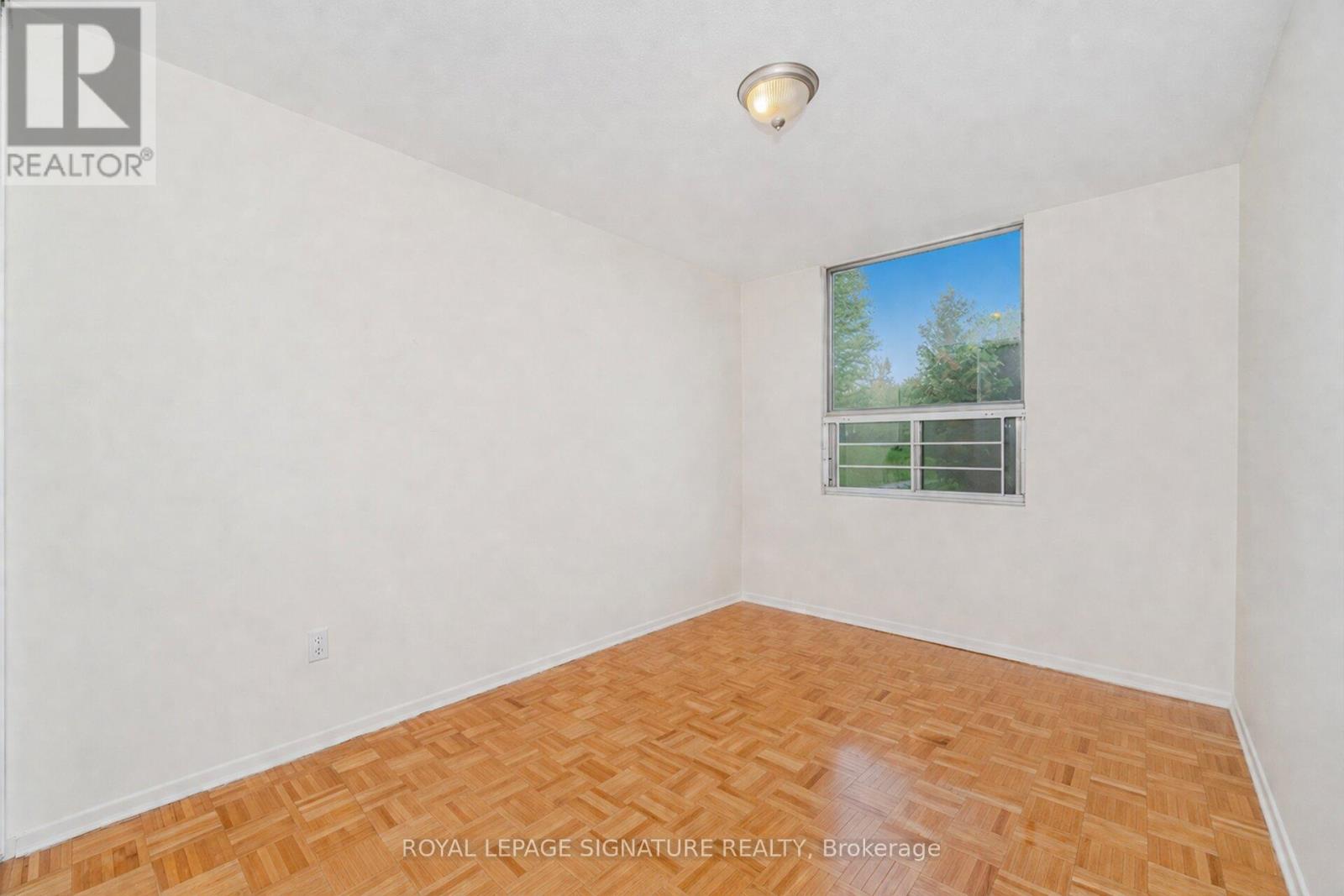 #303 10 EDGECLIFF GOLFWAY - 21