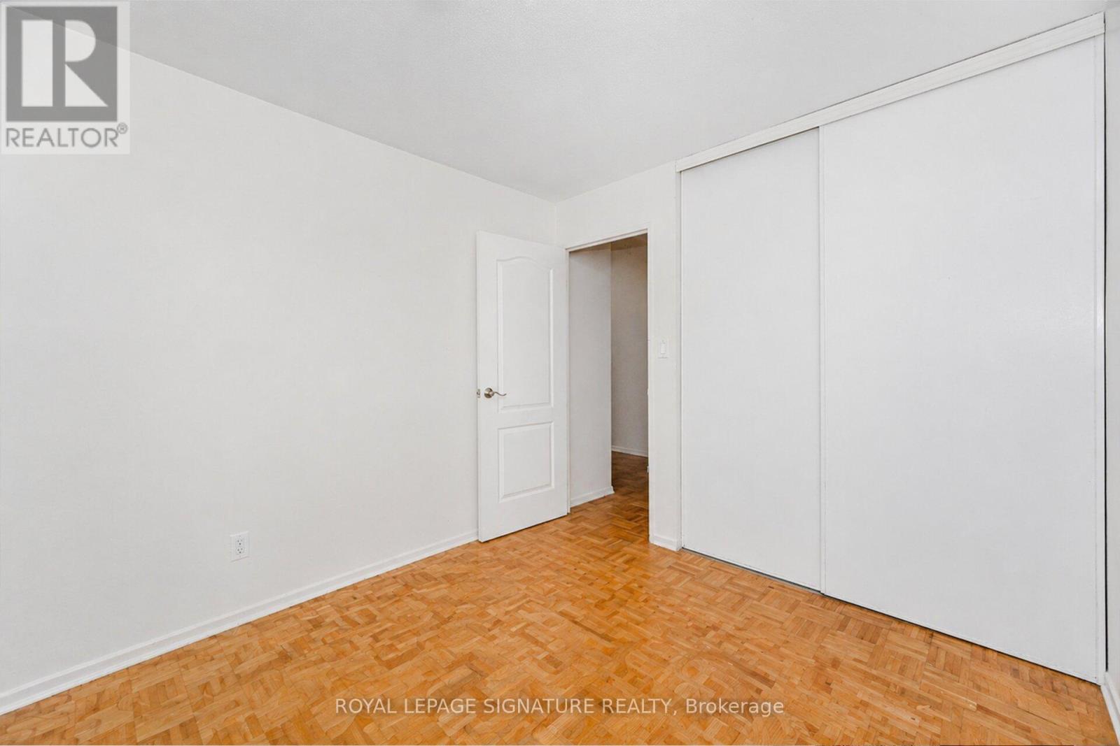 #303 10 EDGECLIFF GOLFWAY - 22
