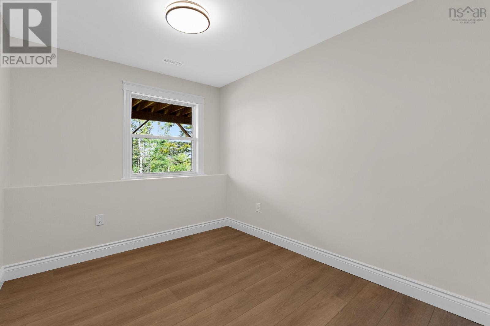 Property 31 of 49 of 1097 Fleetwood Drive