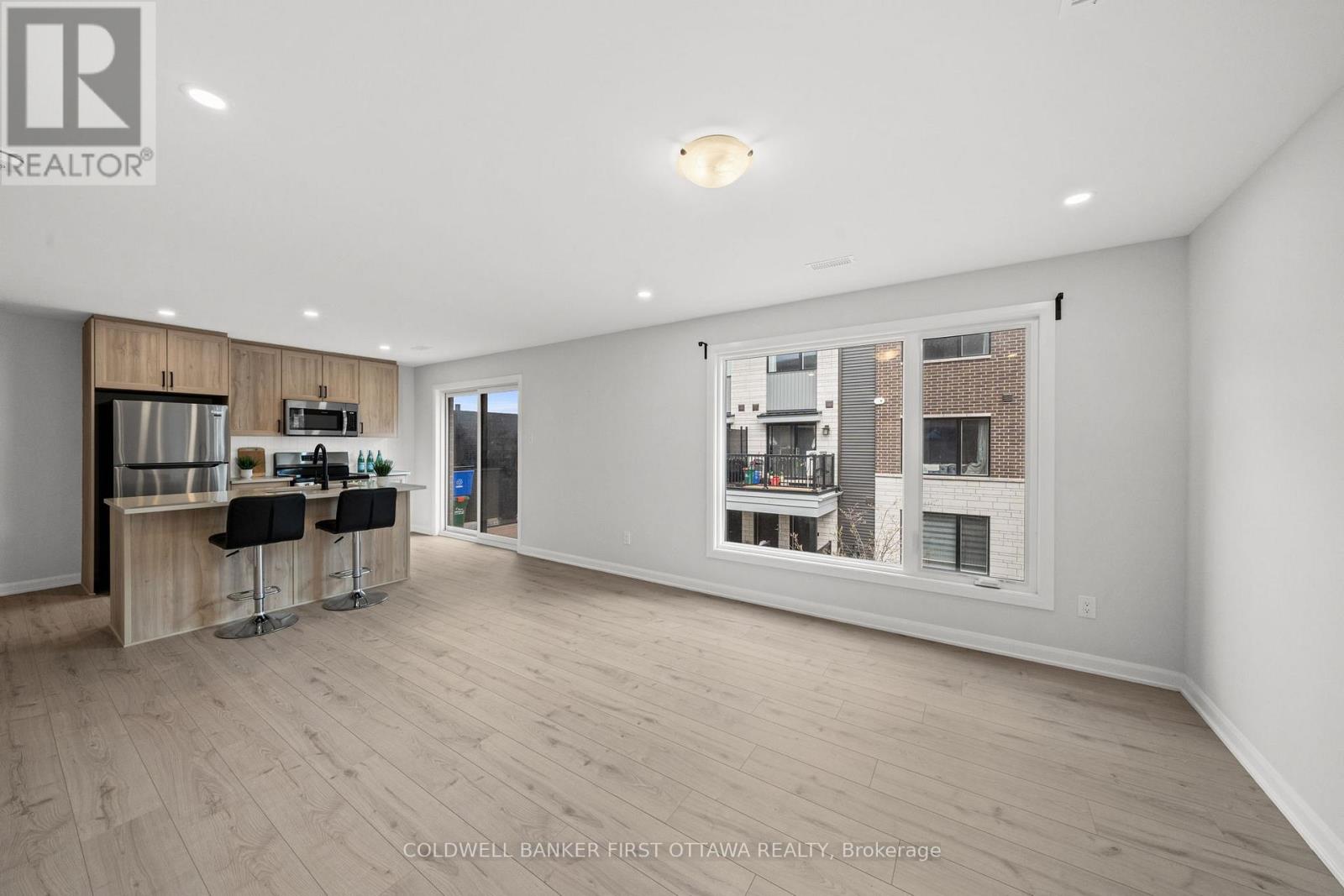 1411 CREEKWAY PRIVATE - 11