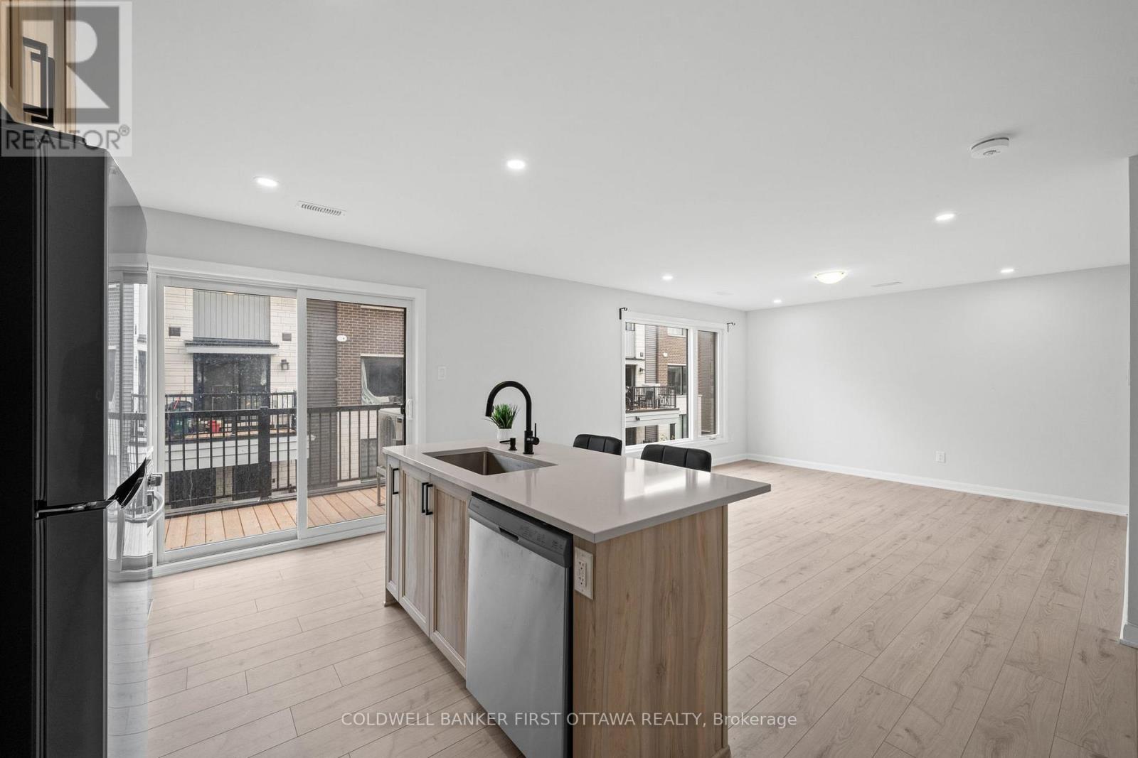 1411 CREEKWAY PRIVATE - 16