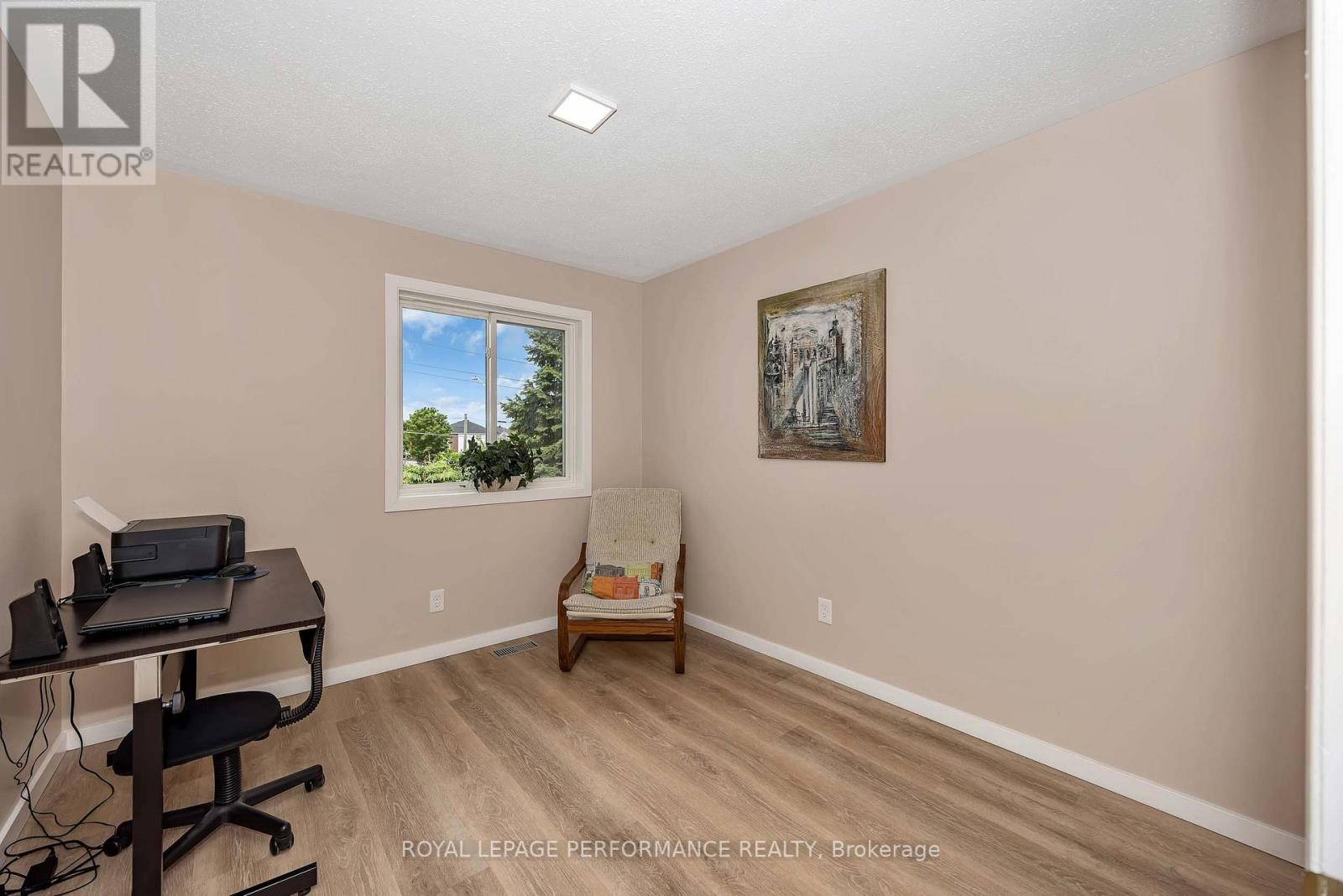 3 Bed, 3 Bath House for Sale in Ottawa – 26 ARMADALE CRESCENT, Ottawa – MLS# X13478302 - Image 23