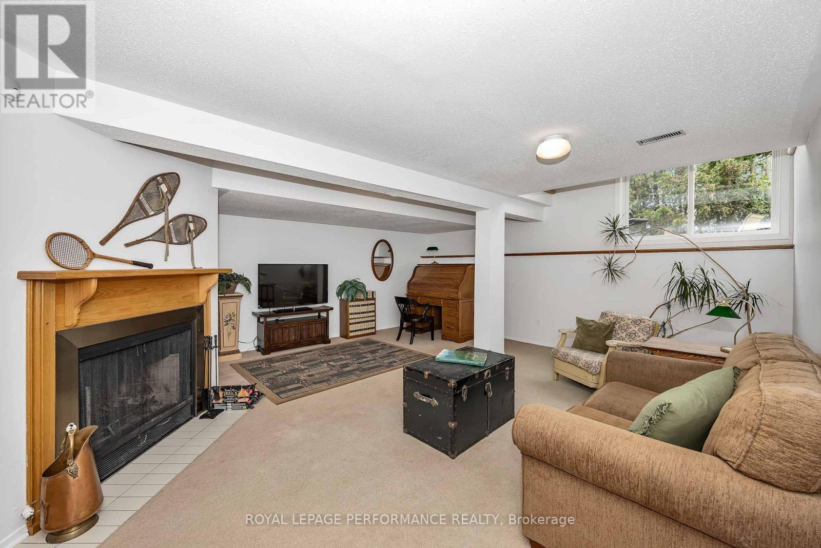 3 Bed, 3 Bath House for Sale in Ottawa – 26 ARMADALE CRESCENT, Ottawa – MLS# X13478302 - Image 28