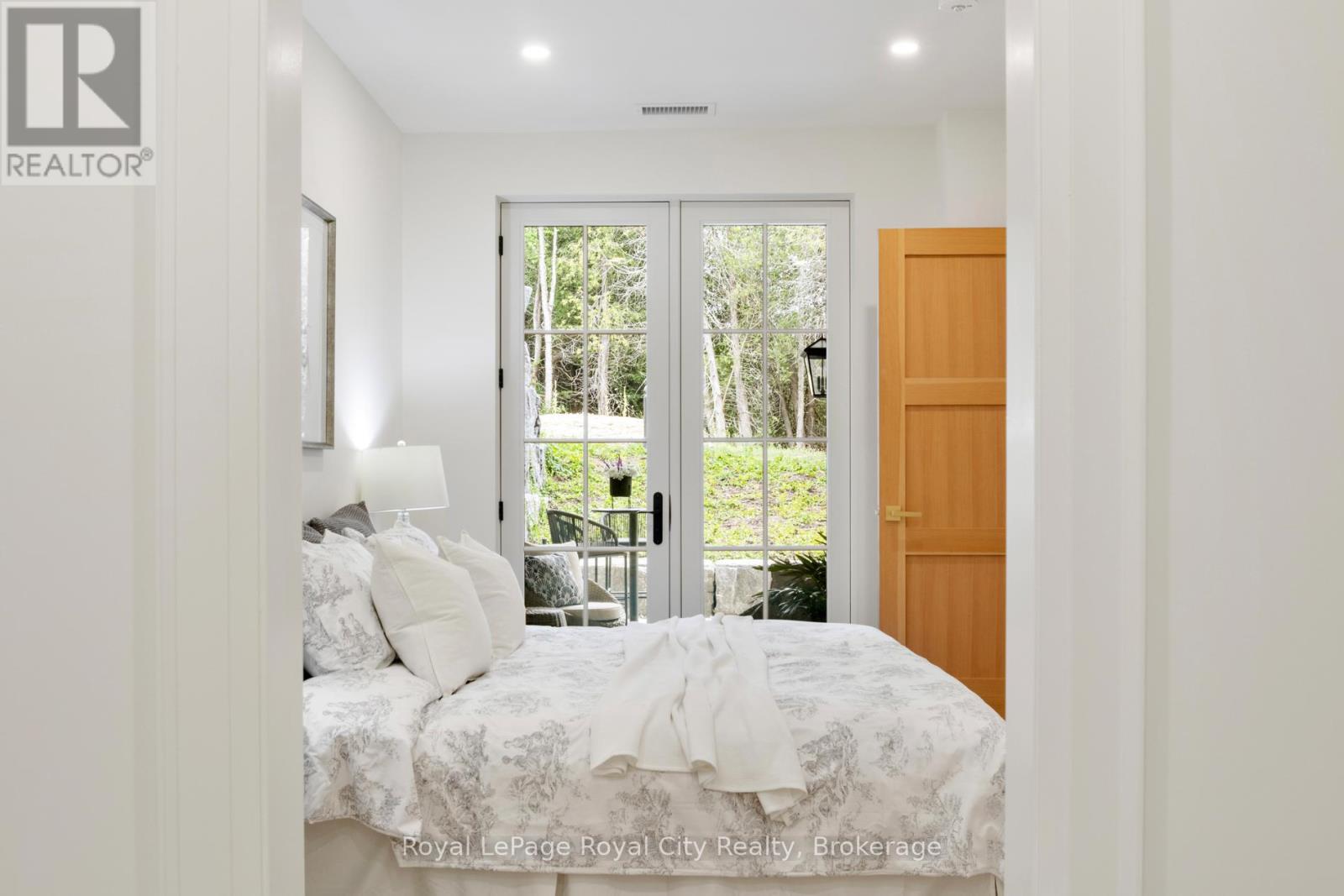 #35 6523 WELLINGTON 7 ROAD - 22