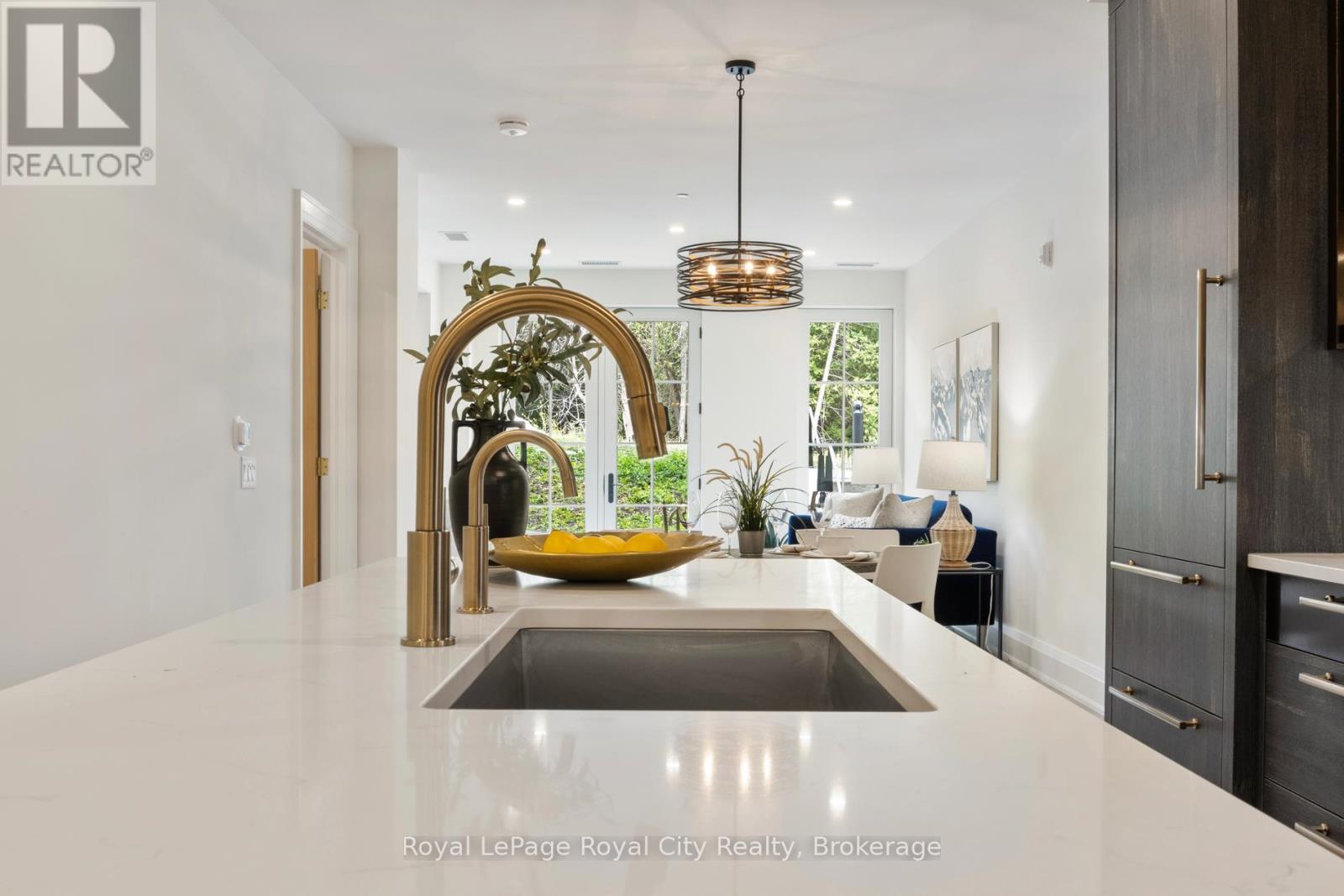#35 6523 WELLINGTON 7 ROAD - 14