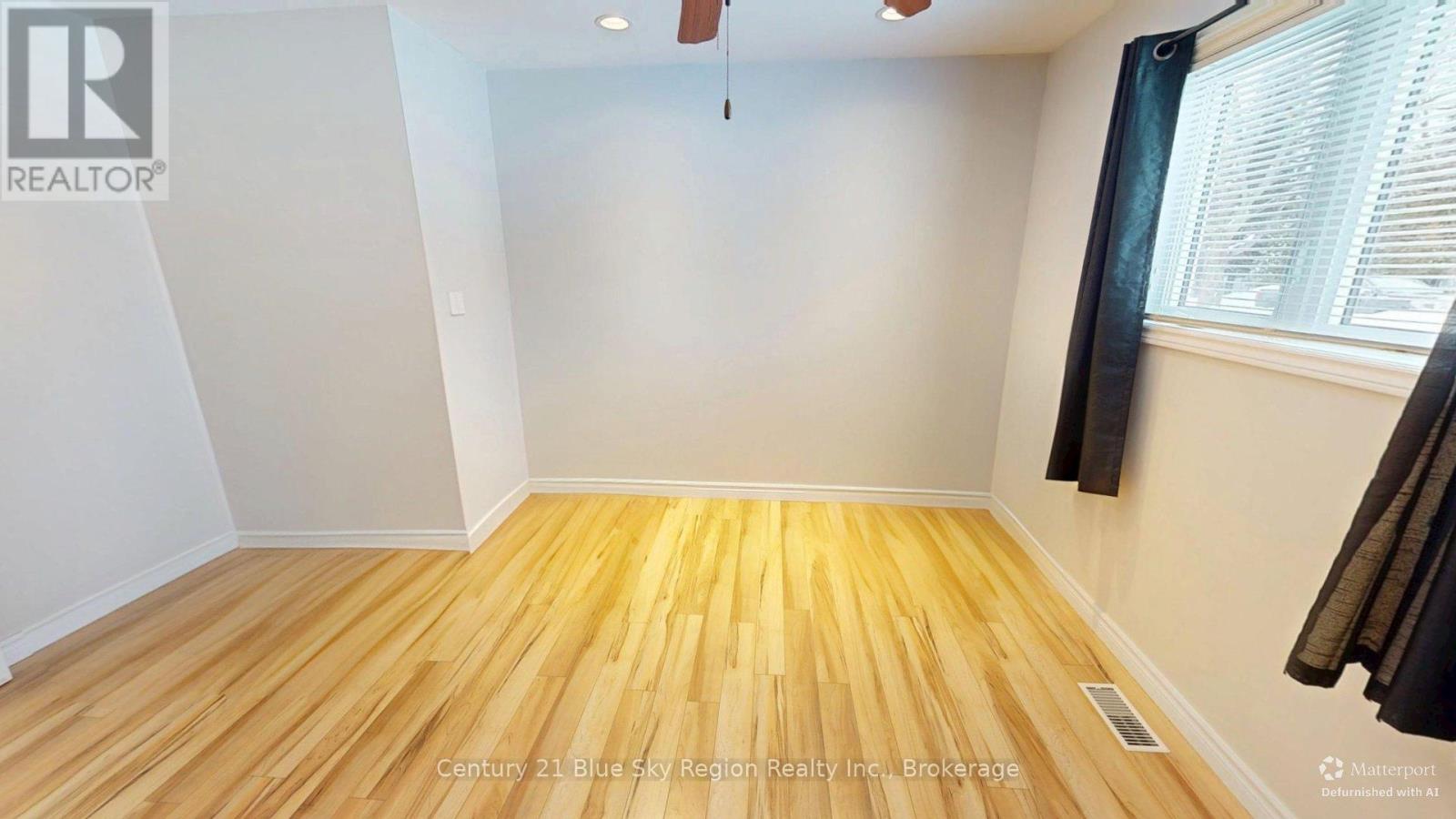 36 NICHOLS STREET - 17