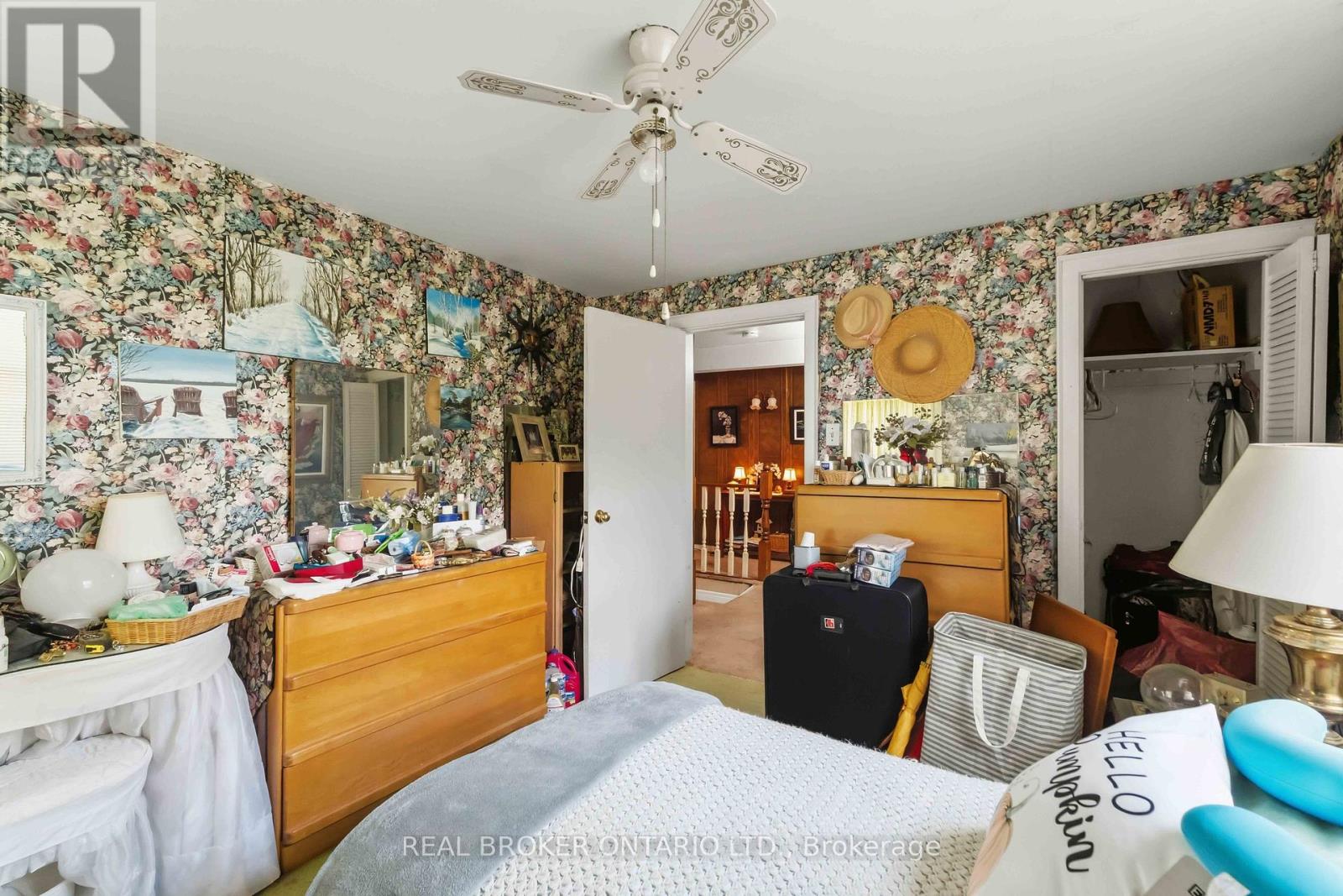 42 PRICE AVENUE - 25