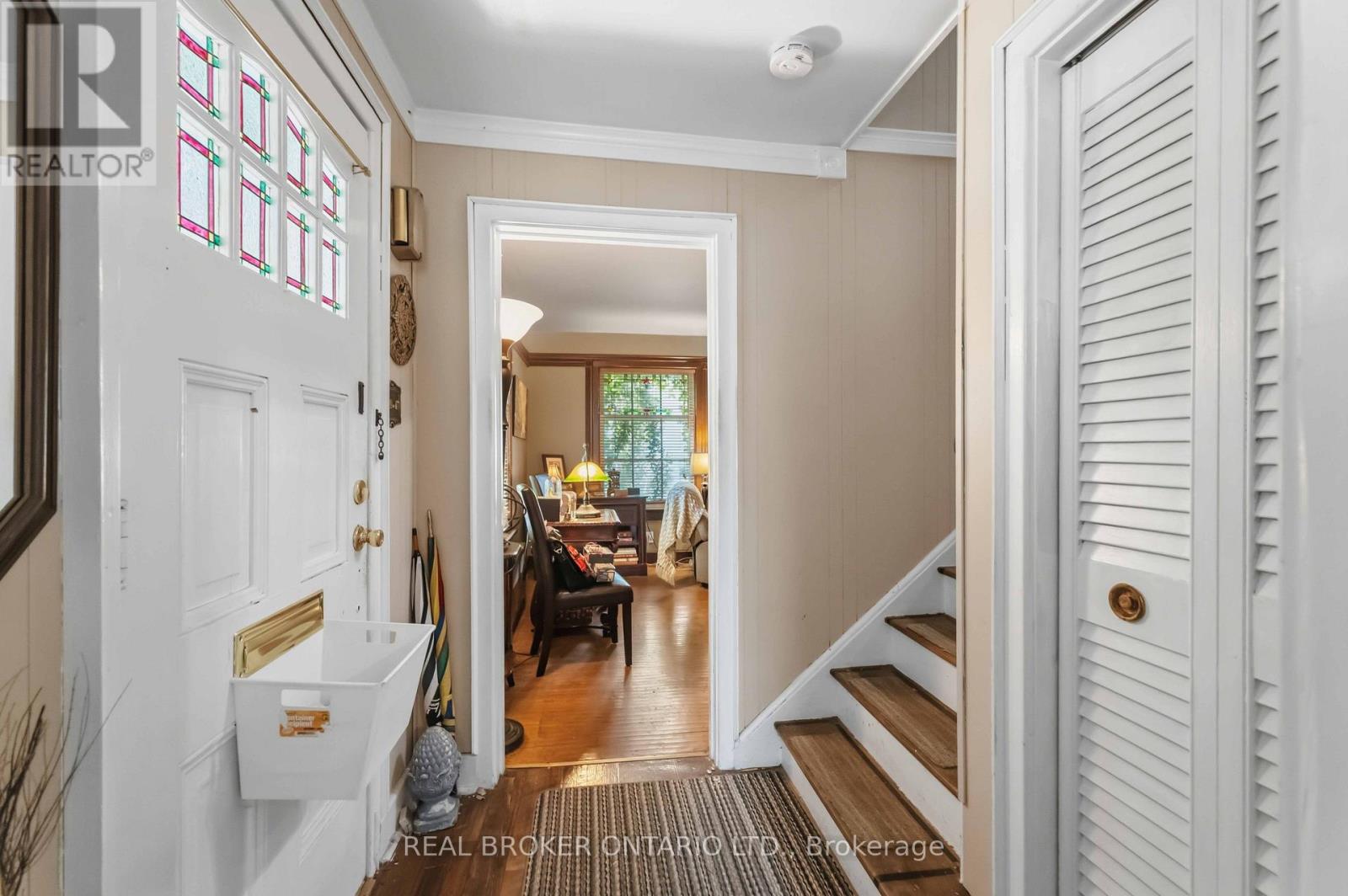 42 PRICE AVENUE - 28