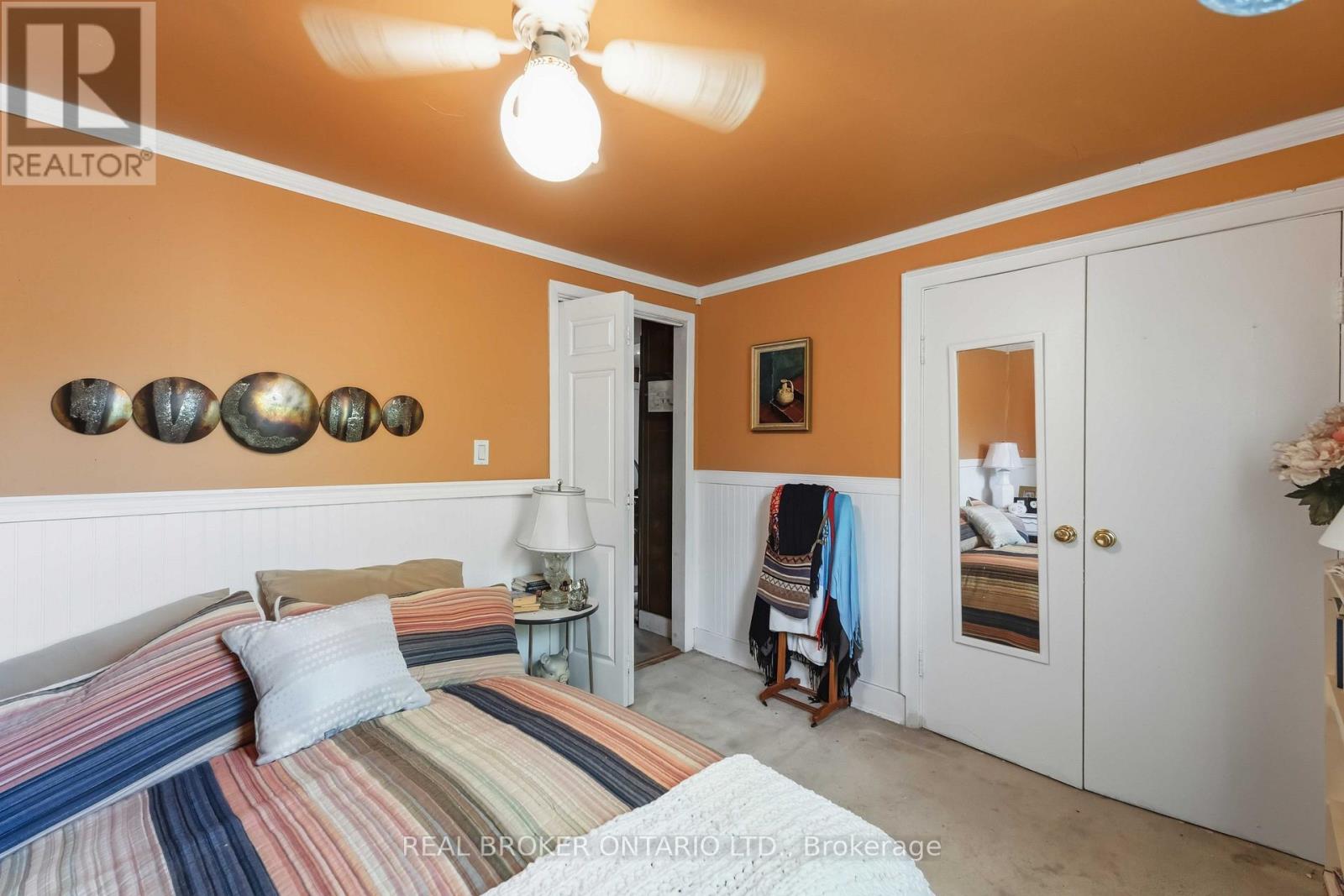 42 PRICE AVENUE - 33