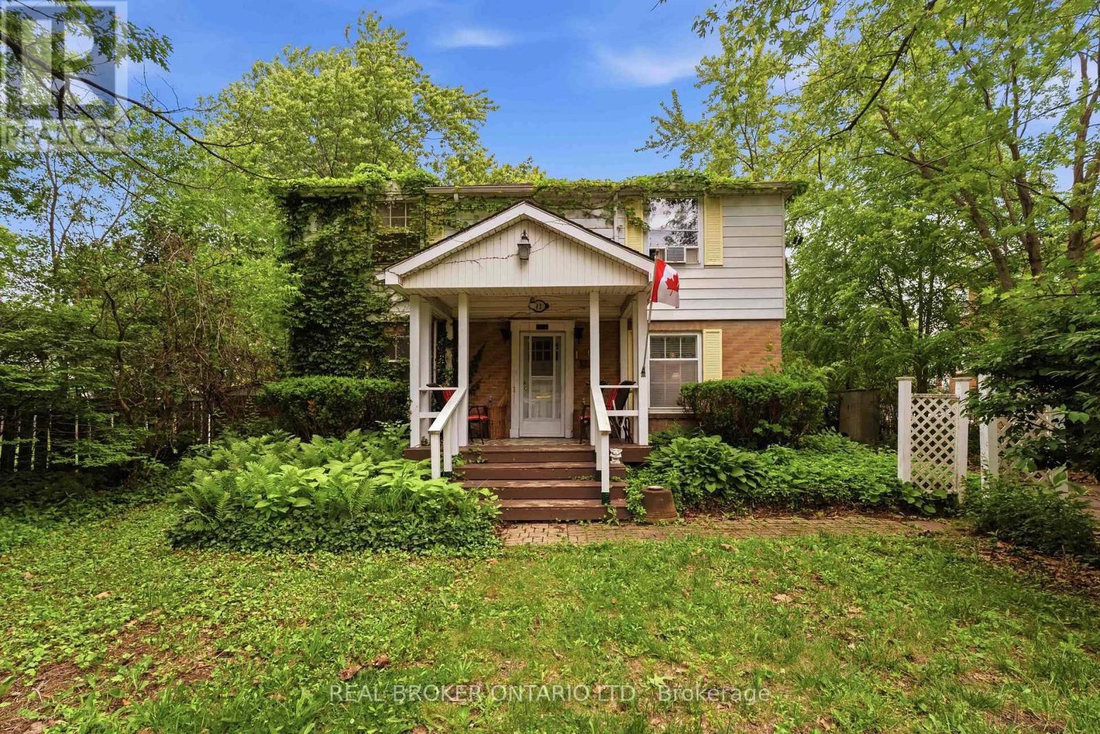 42 PRICE AVENUE - 4
