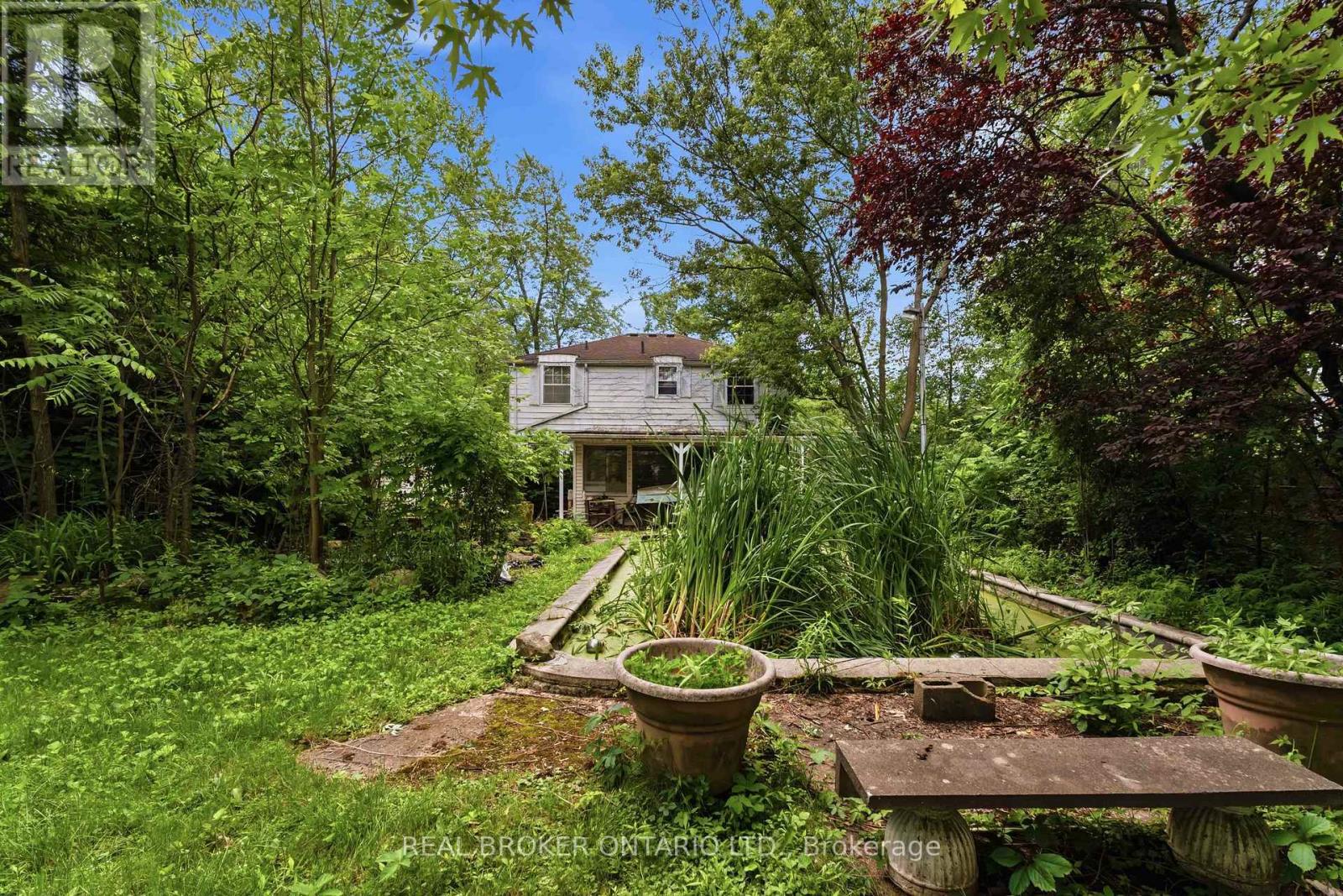 42 PRICE AVENUE - 46