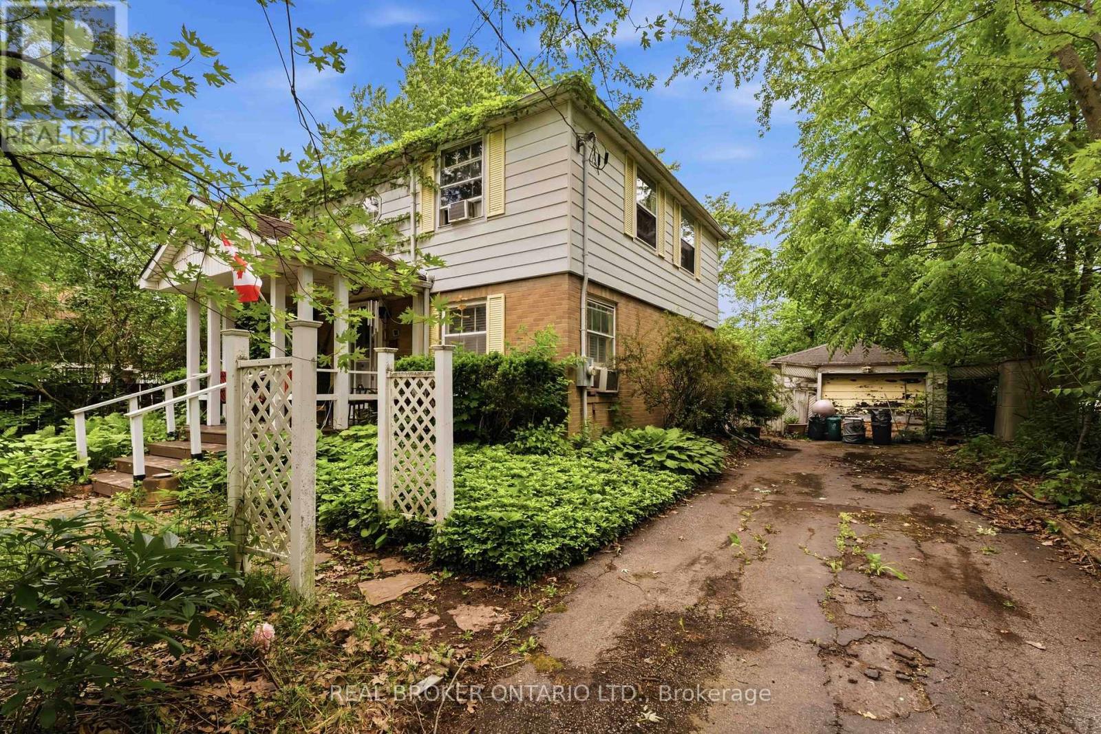 42 PRICE AVENUE - 5