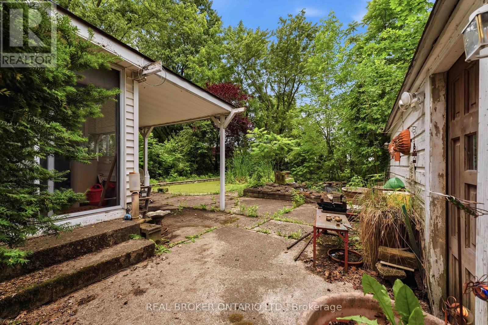 42 PRICE AVENUE - 50