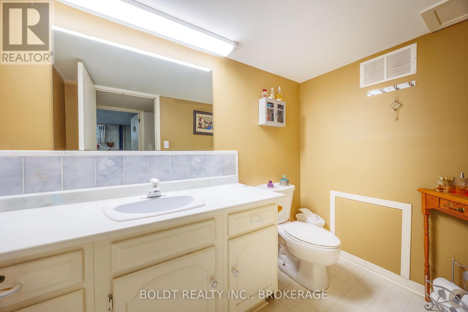 48 NELLO STREET - 15