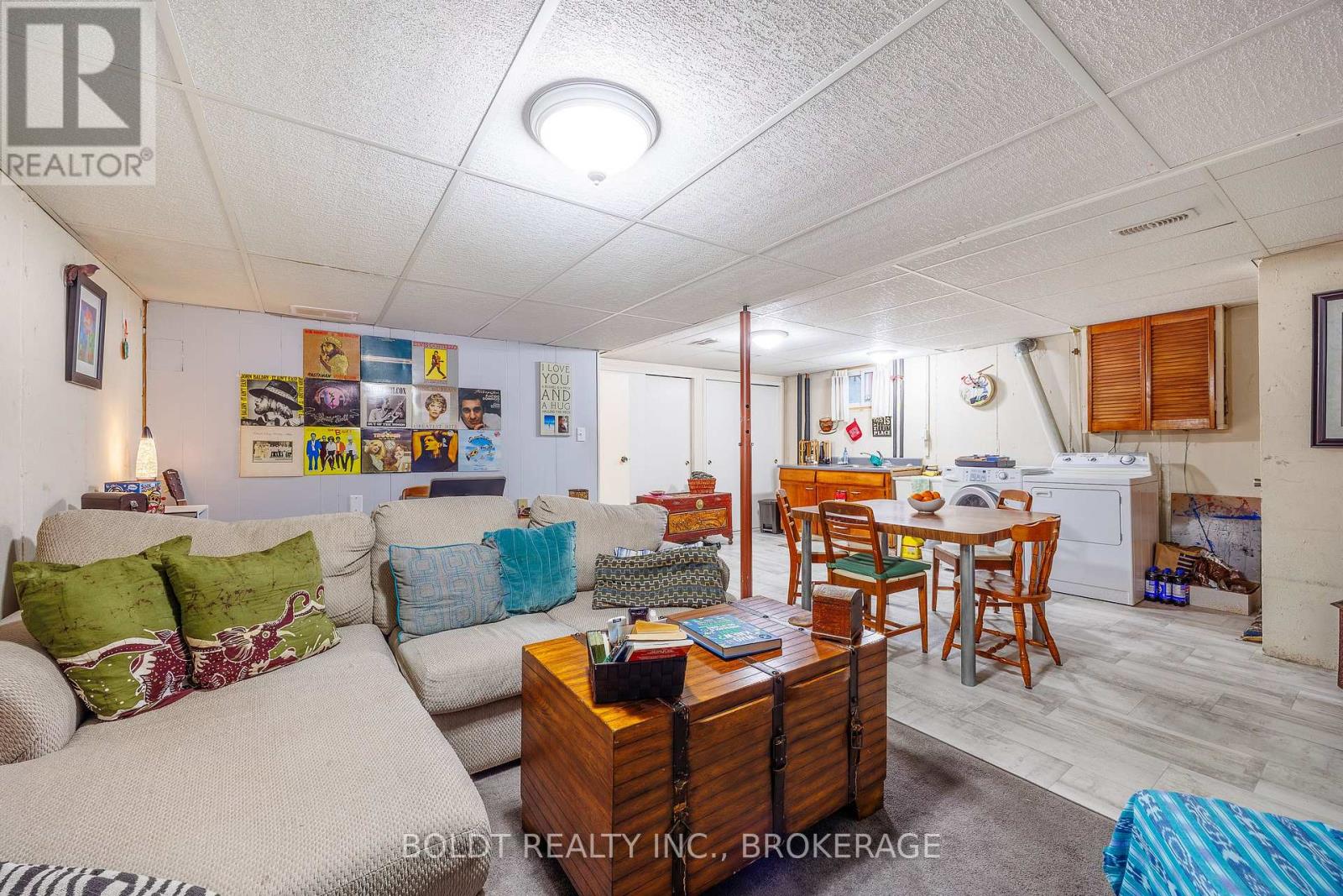 48 NELLO STREET - 19
