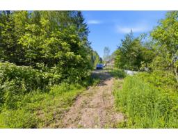 Ch. Lacroix, Sainte Therese De La Gatineau, QC J0X2X0 Photo 11
