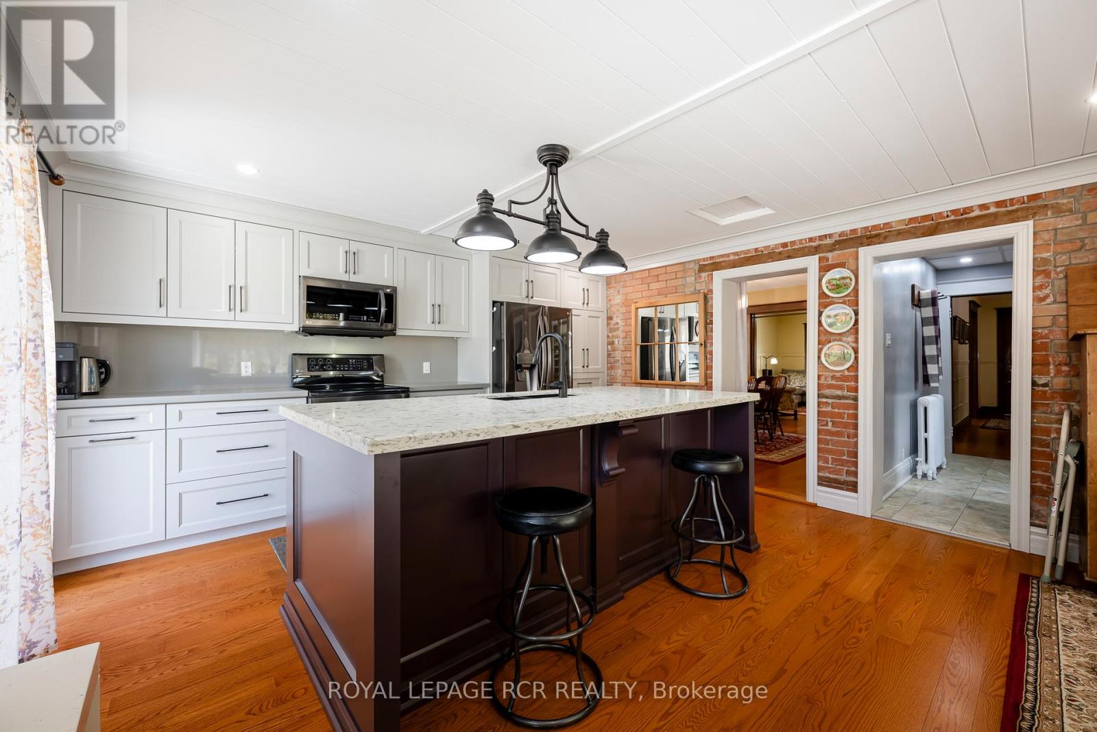 42 FIRST STREET - 15