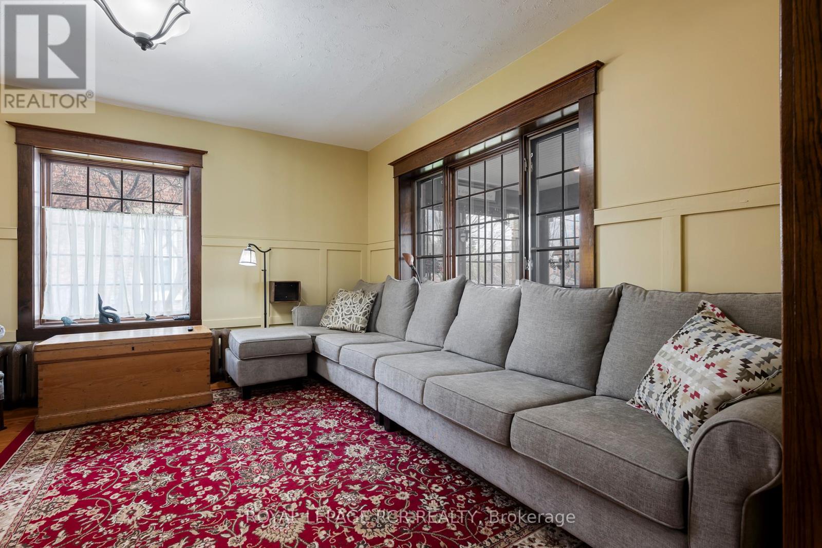 42 FIRST STREET - 23