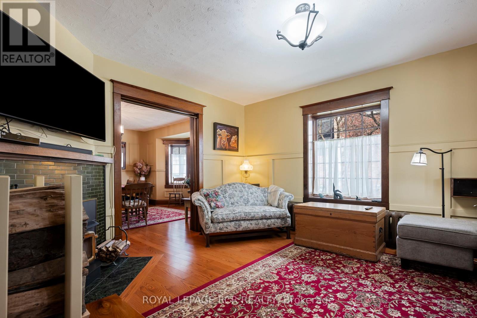42 FIRST STREET - 22