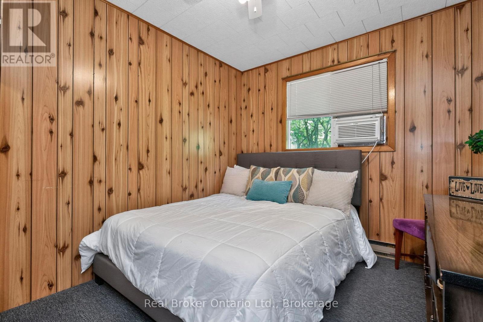24 POPLAR DRIVE - 14