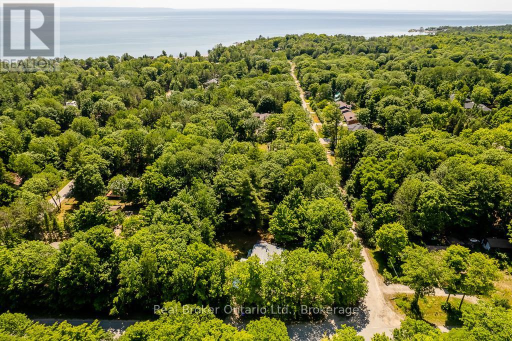 24 POPLAR DRIVE - 28