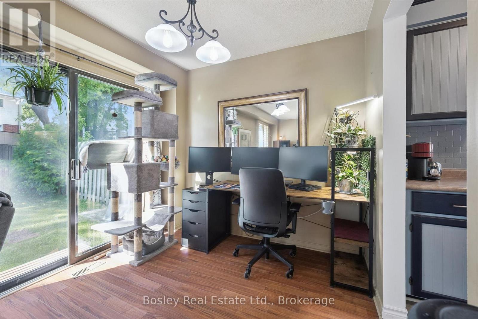 84 CASSANDER CRESCENT - 13