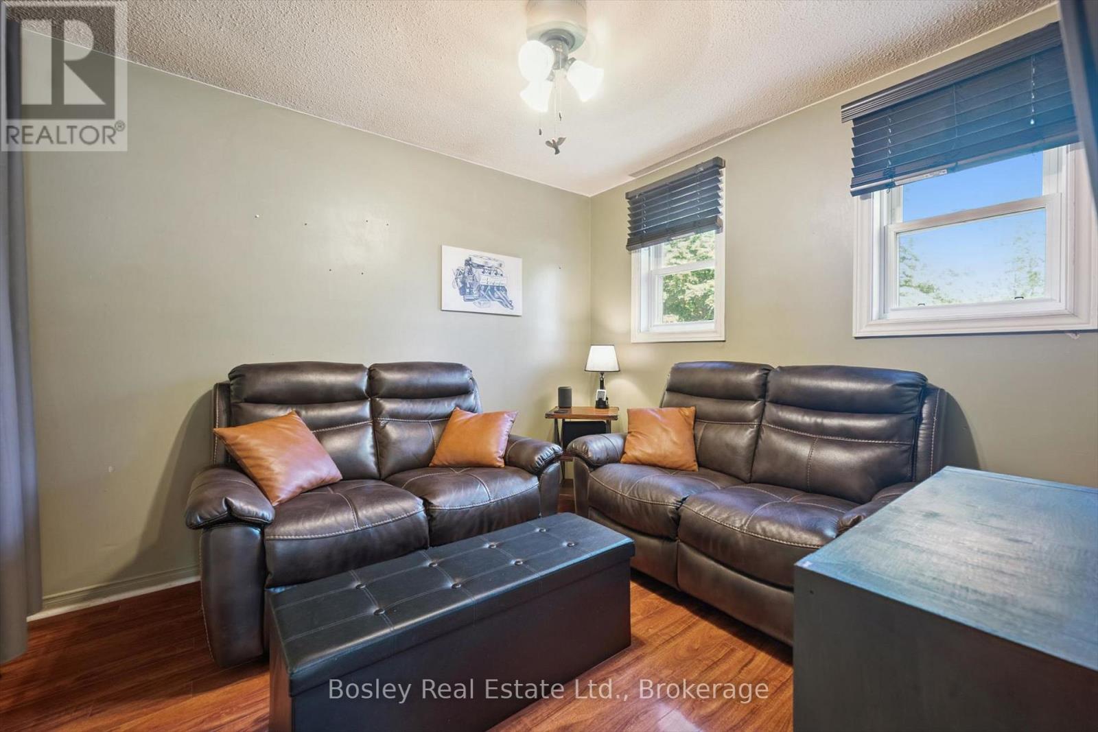 84 CASSANDER CRESCENT - 28