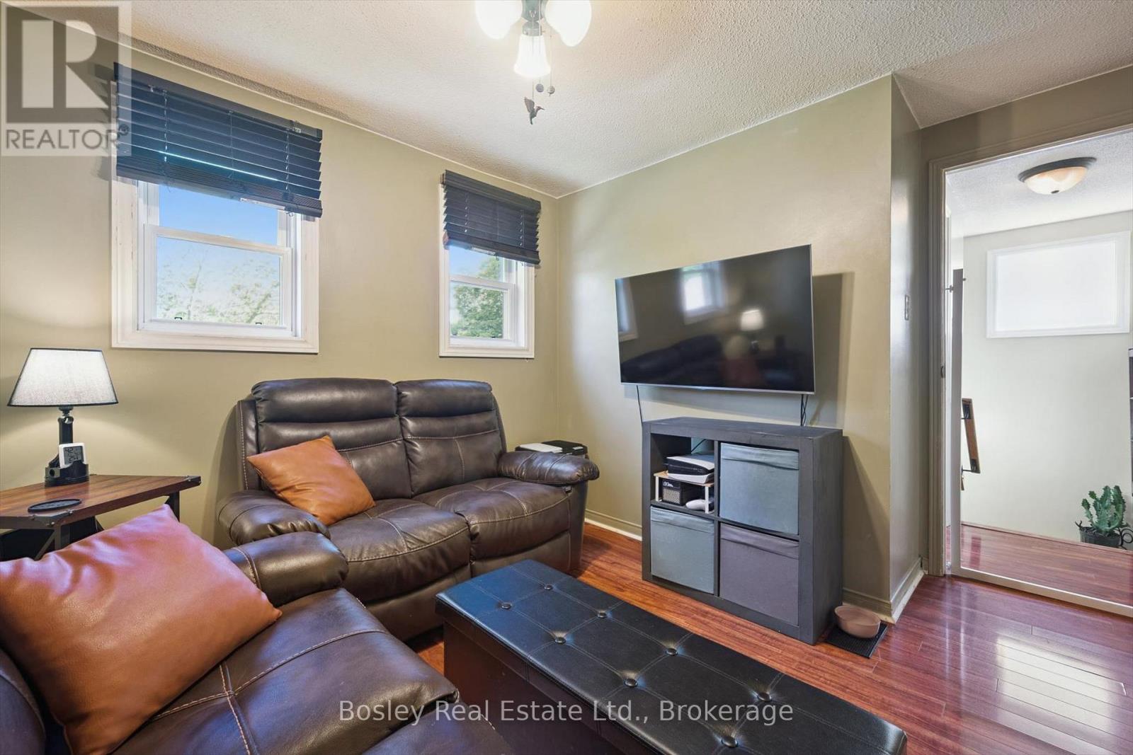 84 CASSANDER CRESCENT - 29
