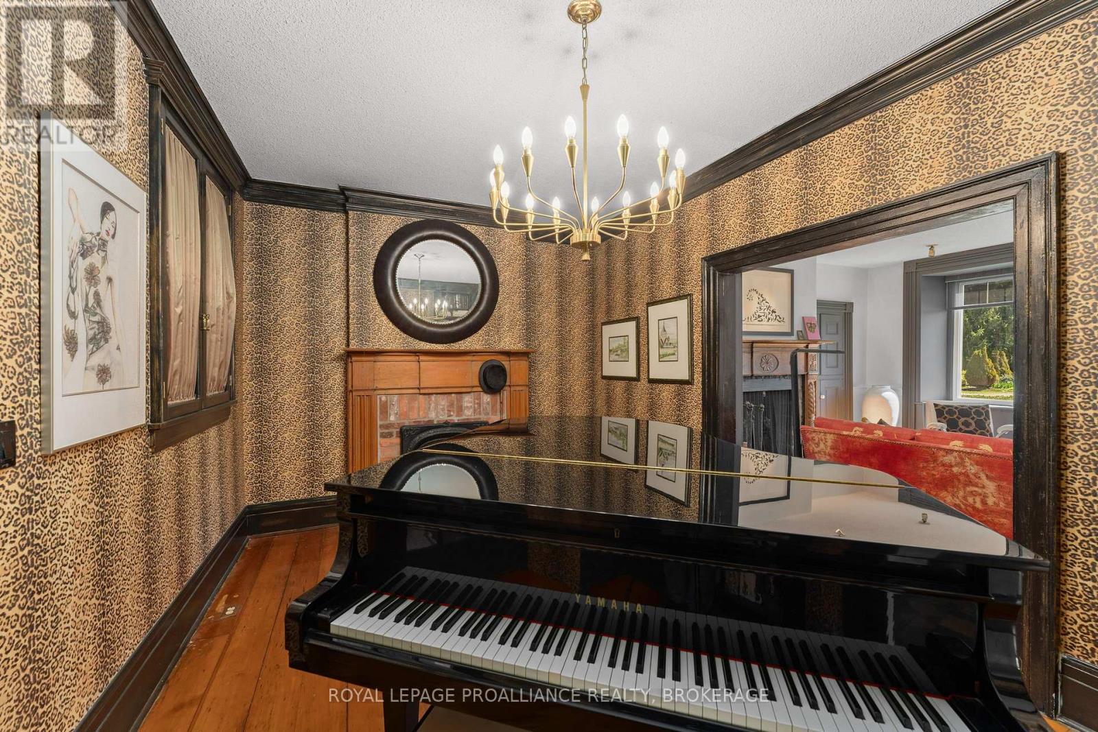 1863 SYDENHAM ROAD - 15