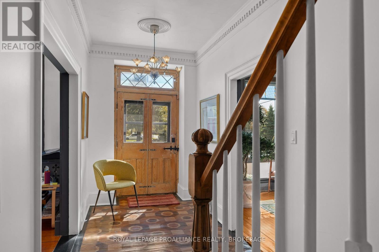 1863 SYDENHAM ROAD - 6