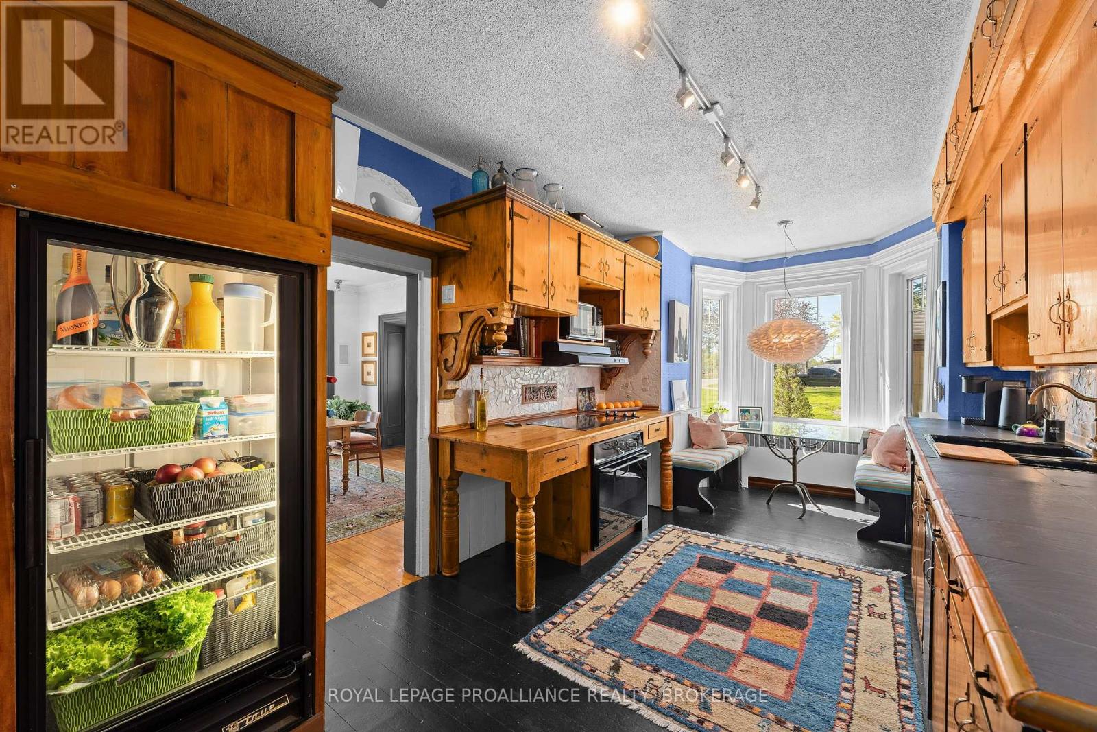 1863 SYDENHAM ROAD - 8