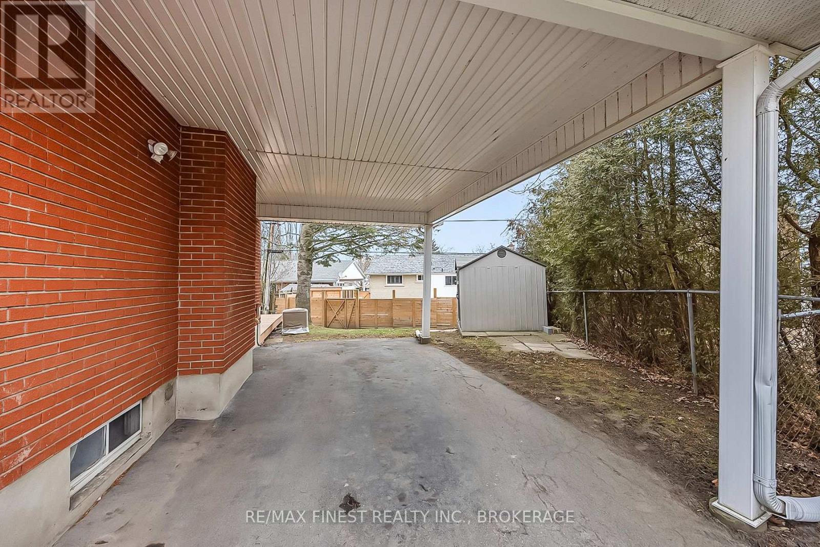 140 FALKIRK TERRACE - Image 22