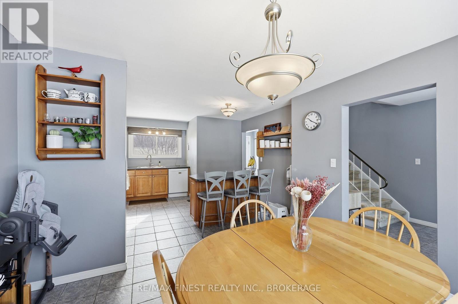 140 FALKIRK TERRACE - Image 4